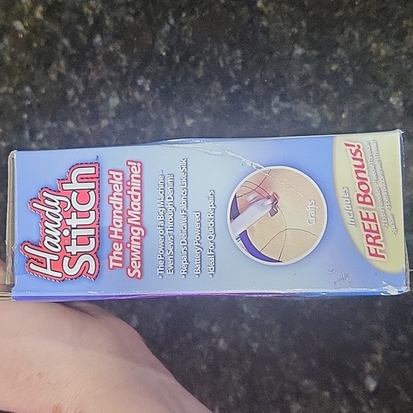 NIB Handy Stitch Battery Power Handheld Sewing Machine Portable - Picture 4 of 5